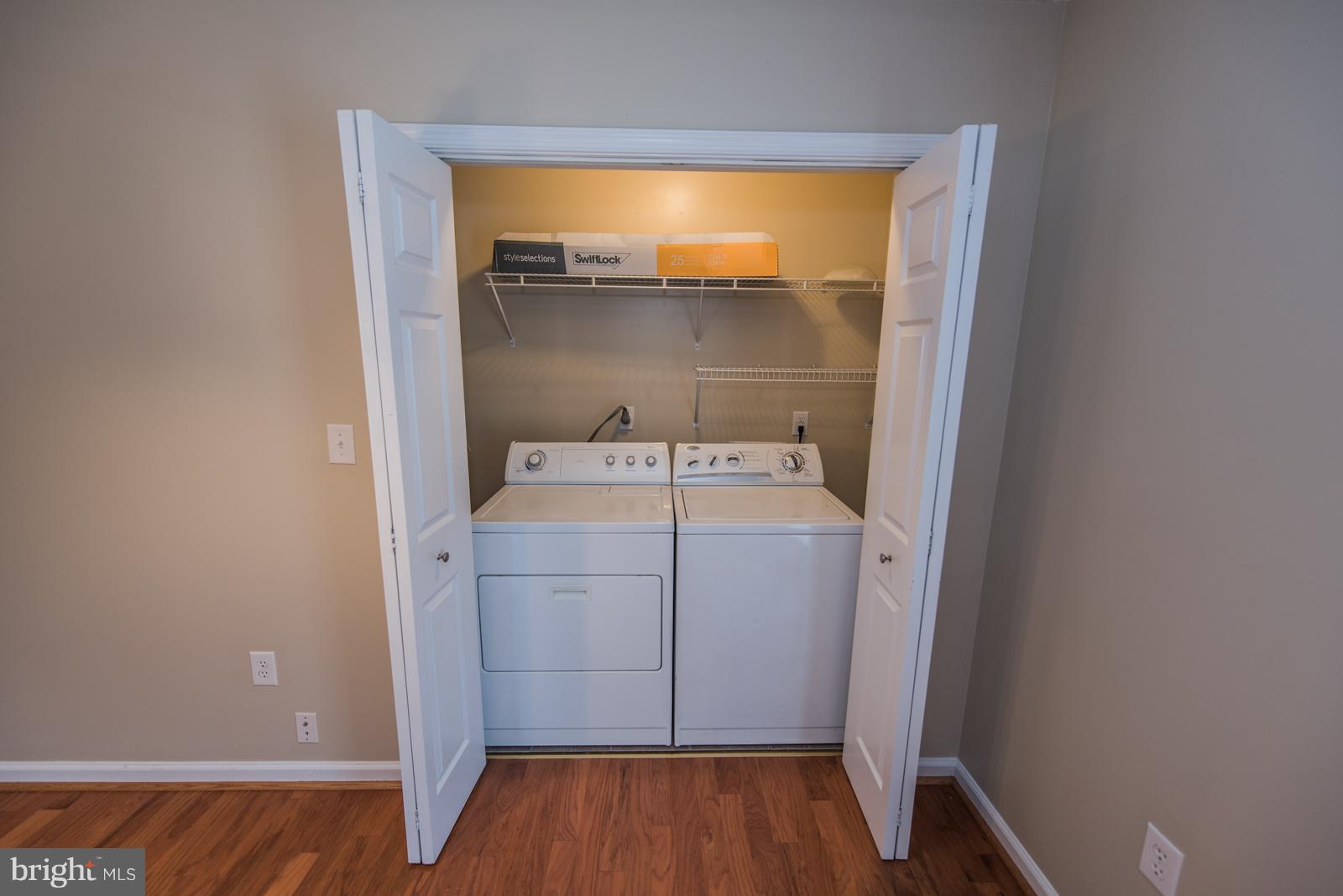 WOODBROOK - Residential