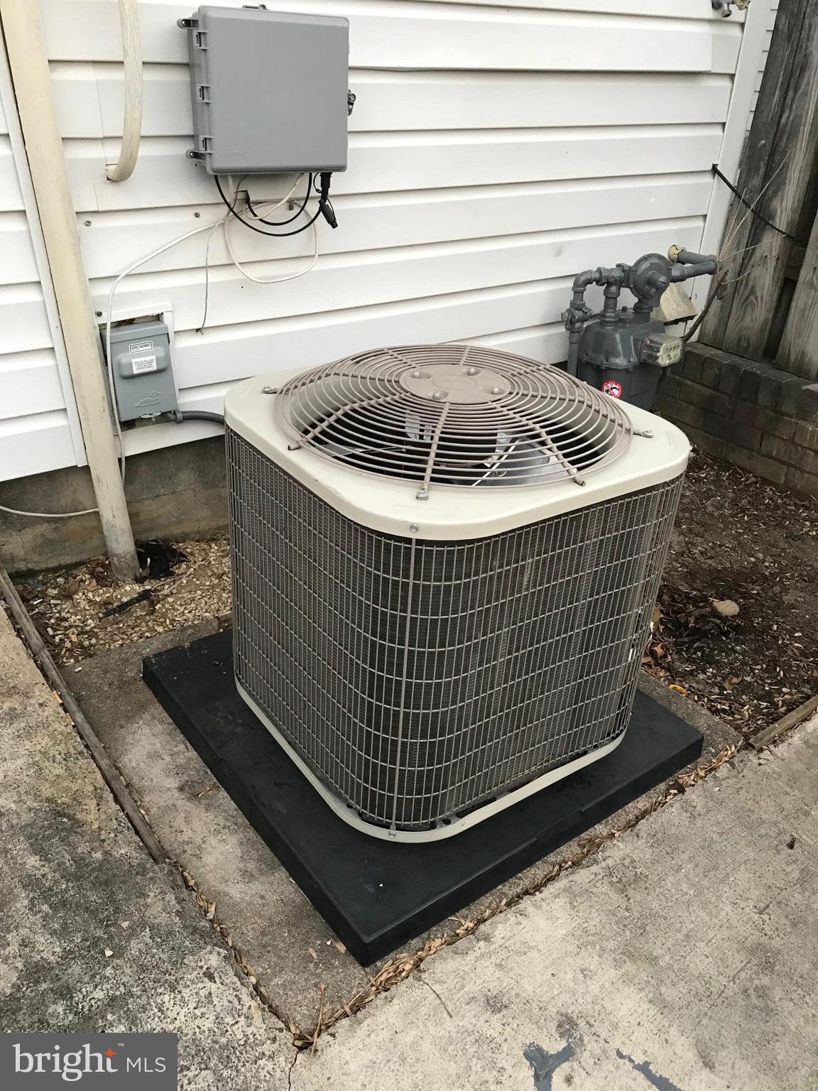 BERKELEY VILLAGE - Residential