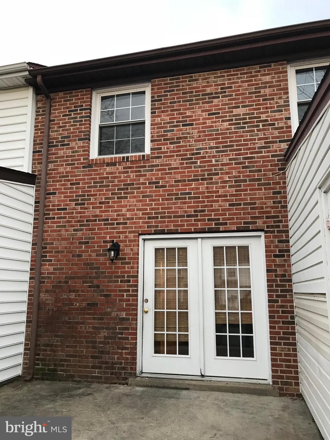 BERKELEY VILLAGE - Residential