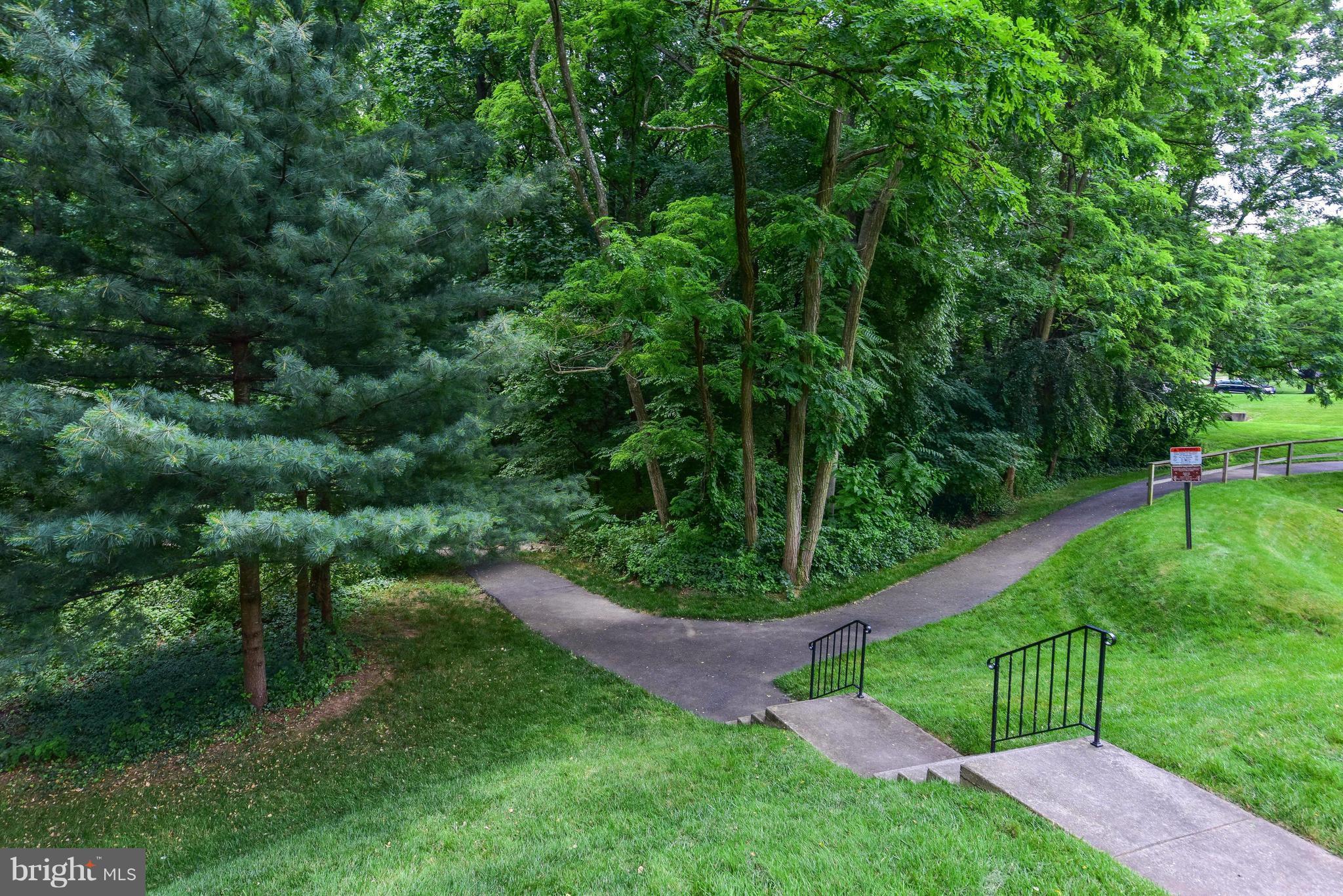 MC LEAN PROVINCE - Residential Lease