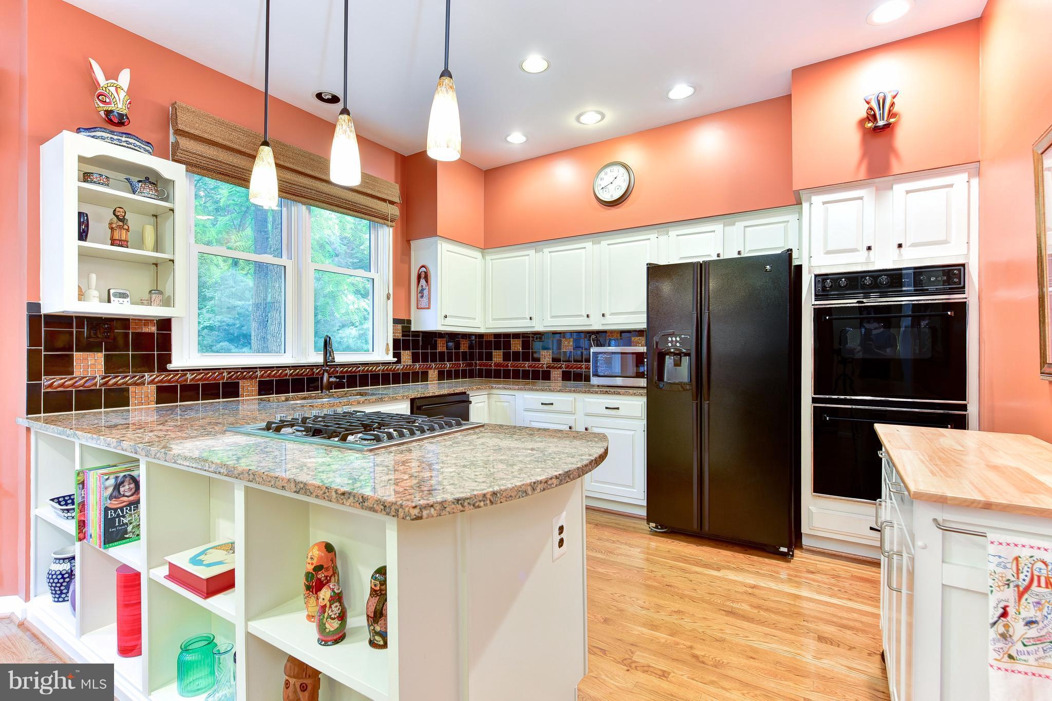 MC LEAN PROVINCE - Residential Lease