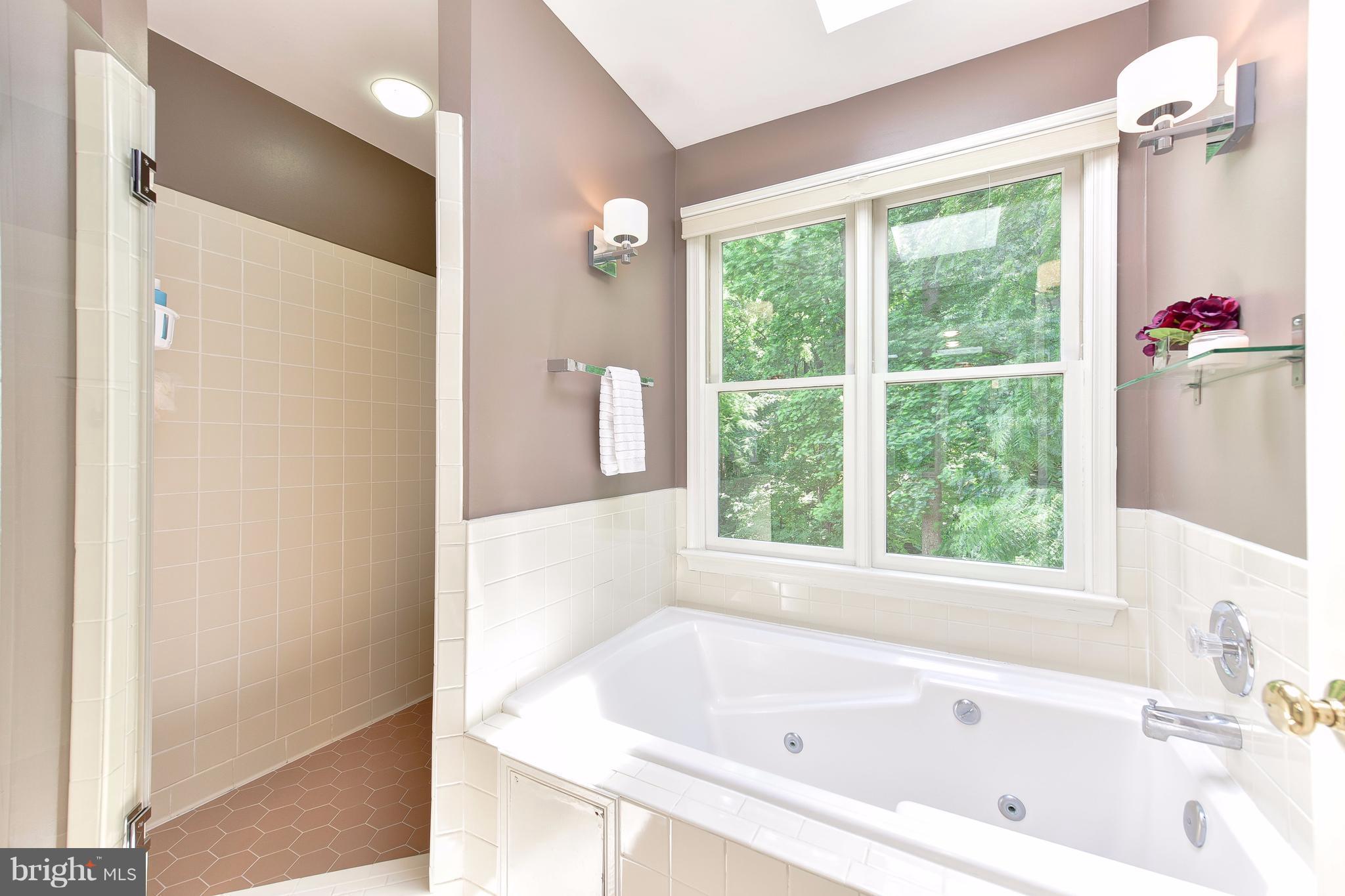 MC LEAN PROVINCE - Residential Lease