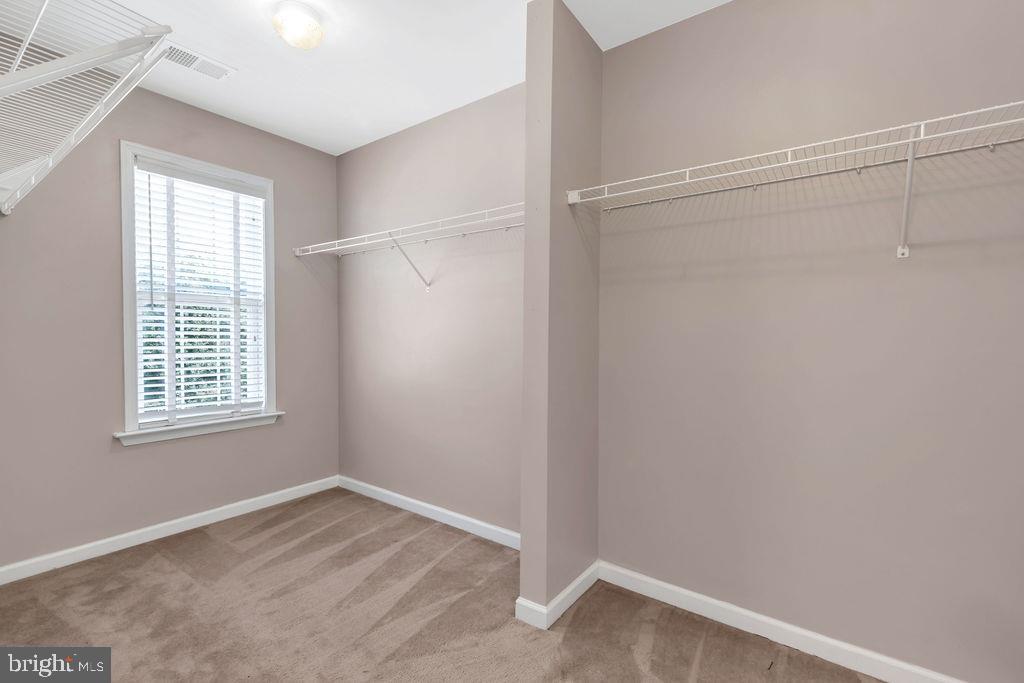 ROSEMONT ORCHARD - Residential Lease