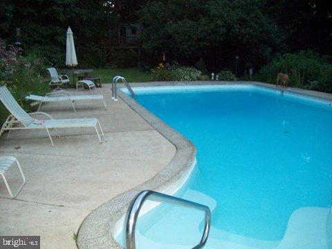 CROWS NEST - Residential