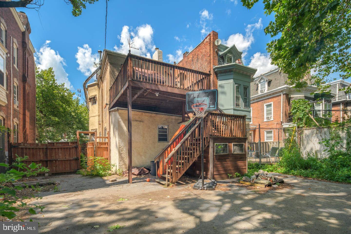 POWELTON VILLAGE - Residential Lease