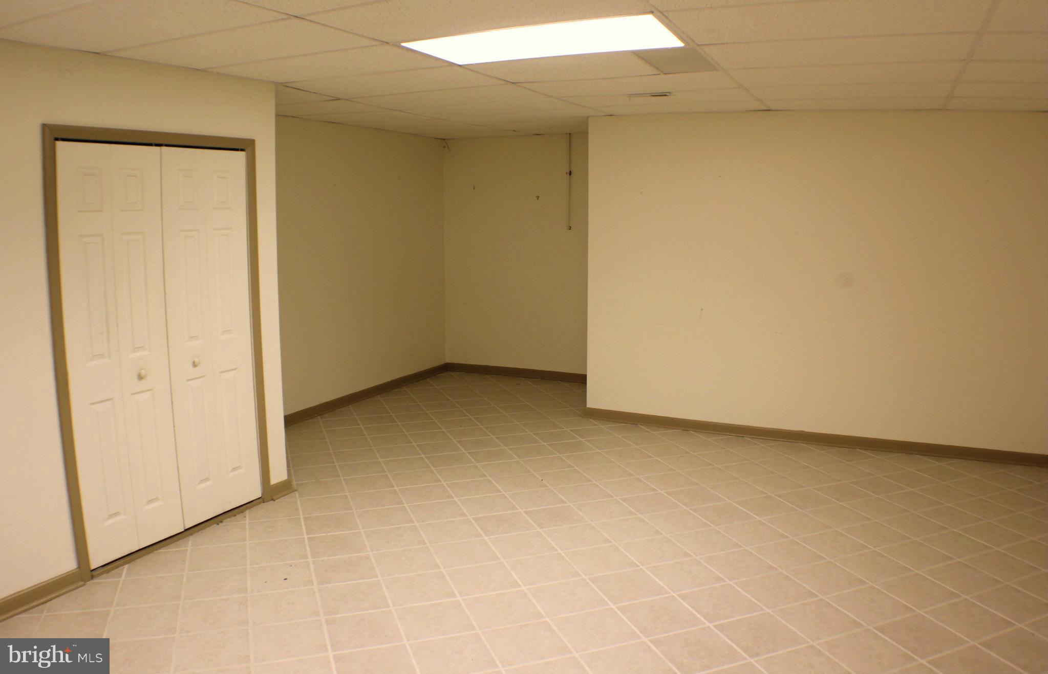 STAFFORD MEADOWS - Residential