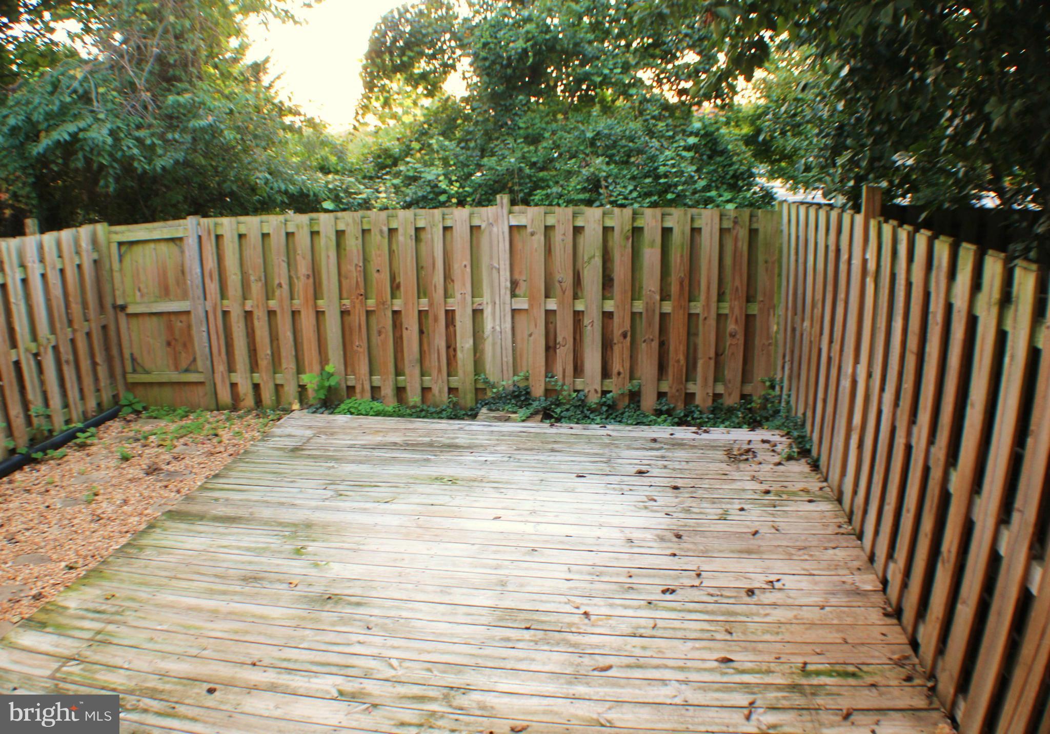 STAFFORD MEADOWS - Residential