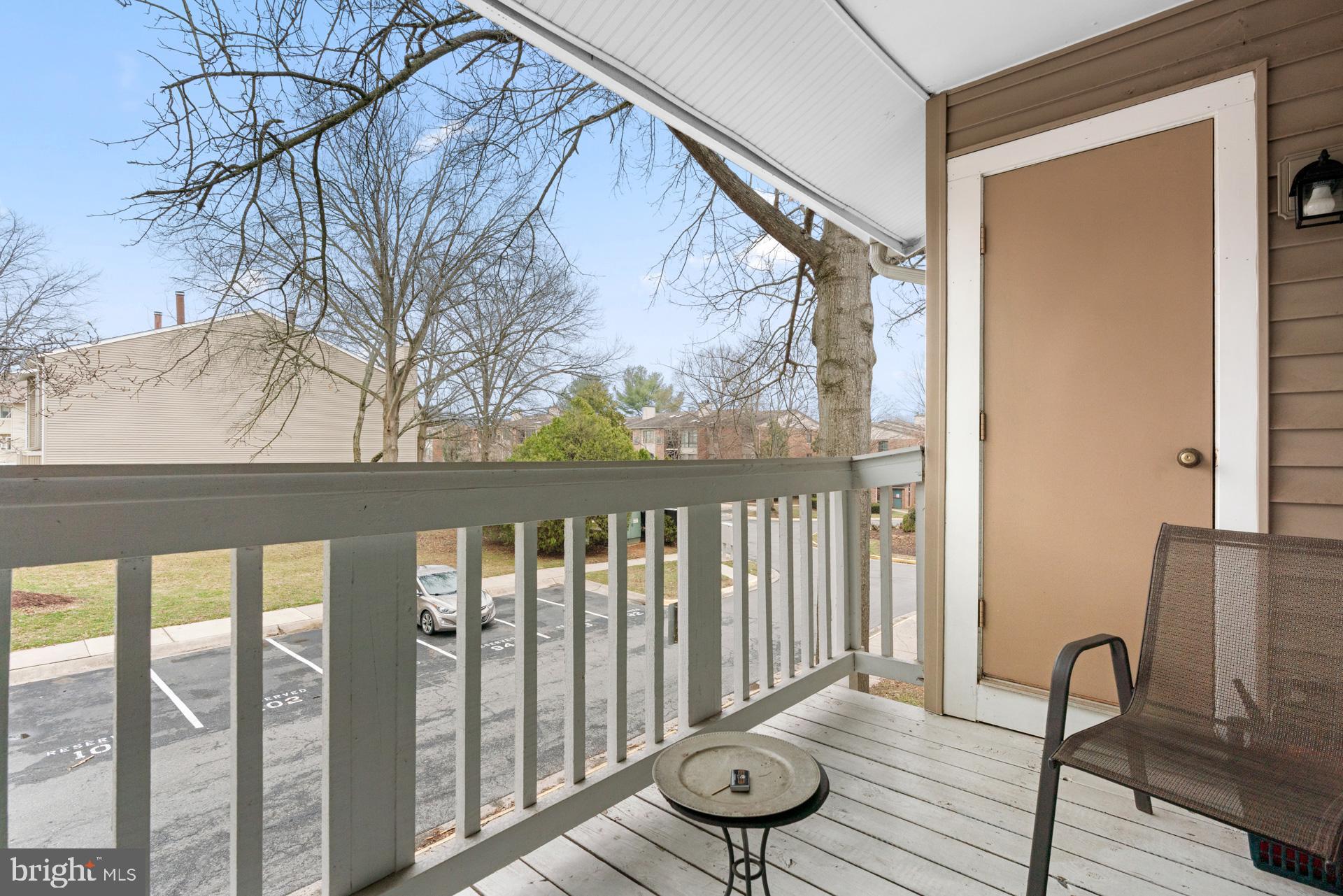 FARMINGDALE - Residential