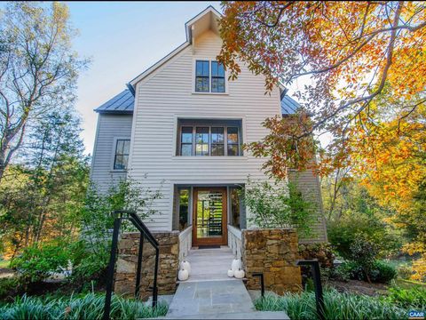 1500 LONDON RD CHARLOTTESVILLE VA 22901