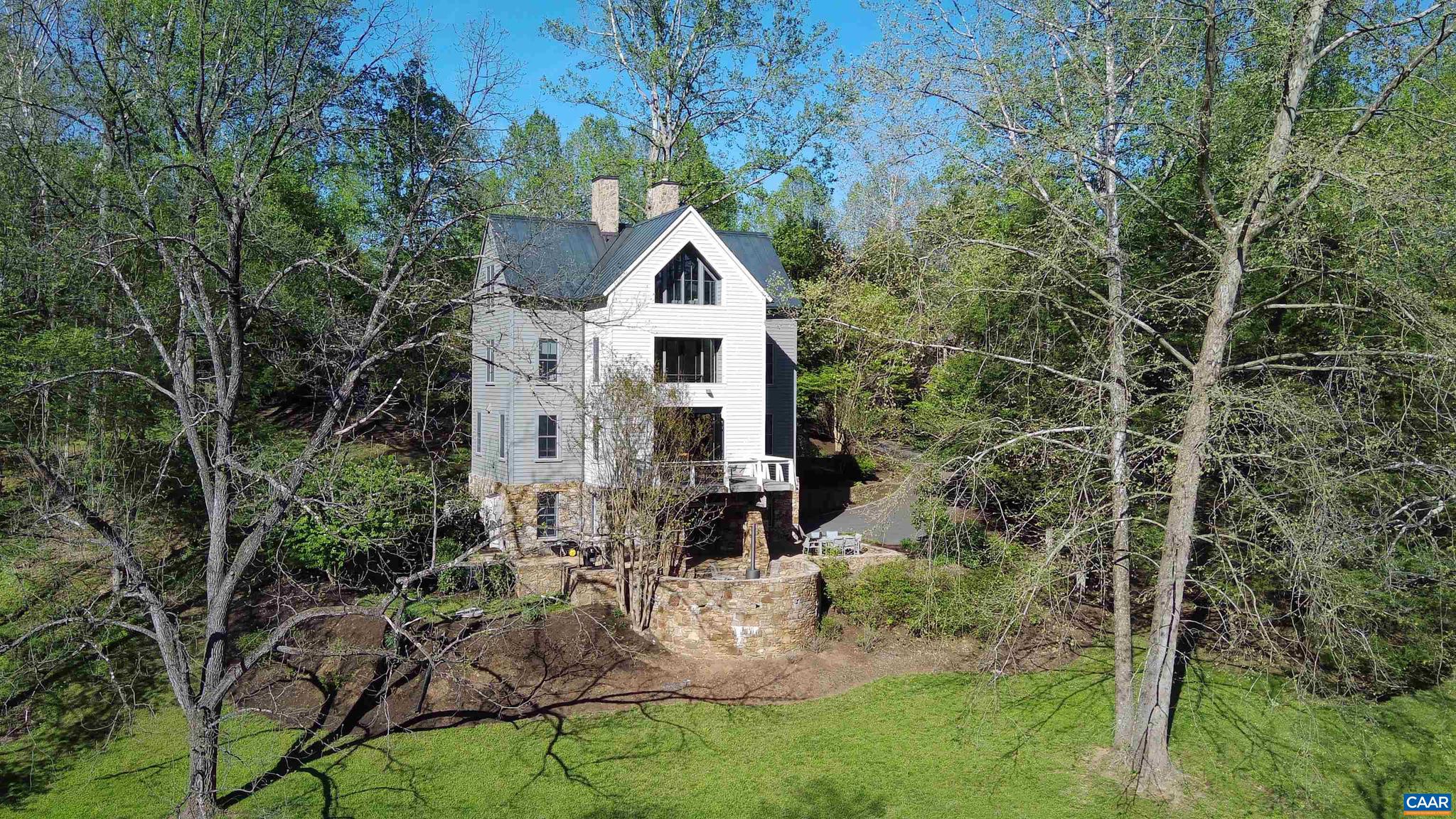 1500 LONDON RD