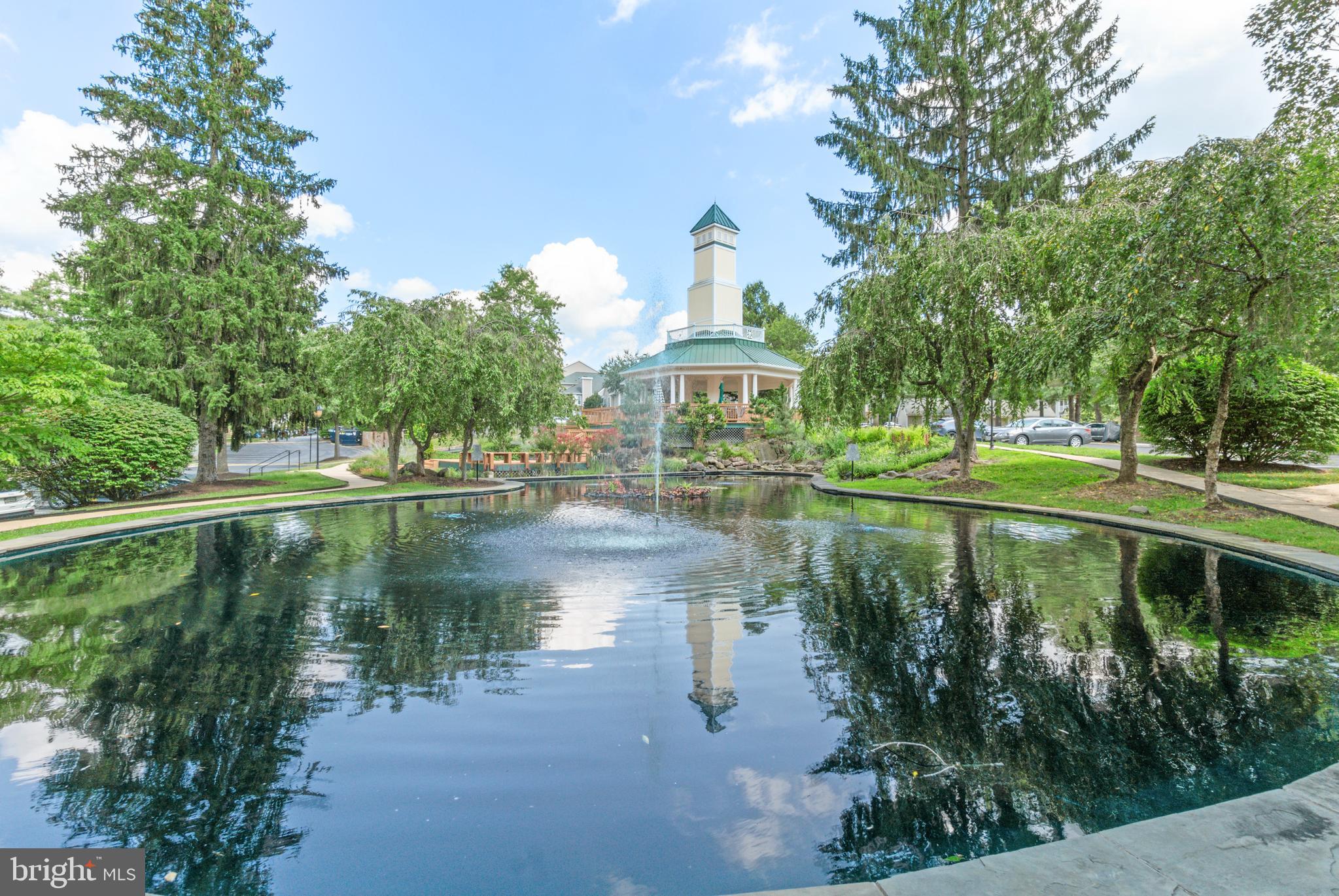 ENGLISH COUNTRY MANOR - Residential