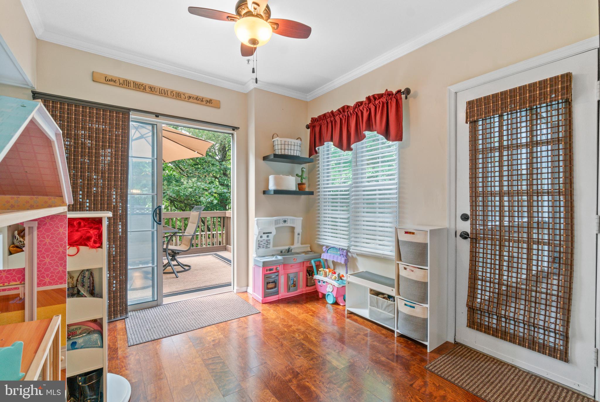 ENGLISH COUNTRY MANOR - Residential