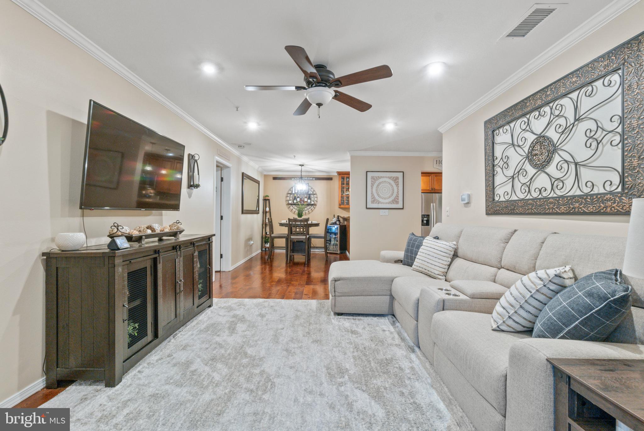 ENGLISH COUNTRY MANOR - Residential