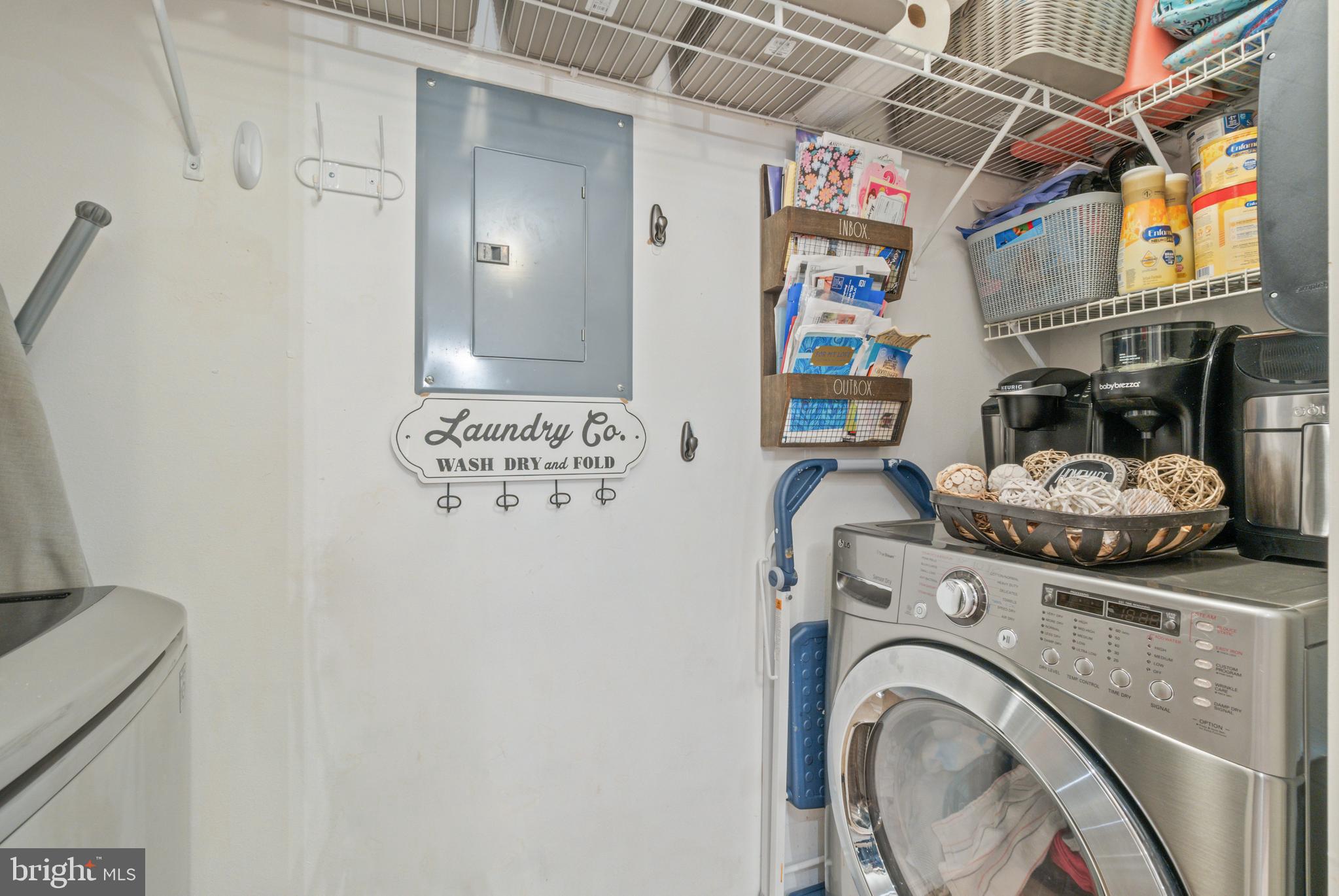 ENGLISH COUNTRY MANOR - Residential