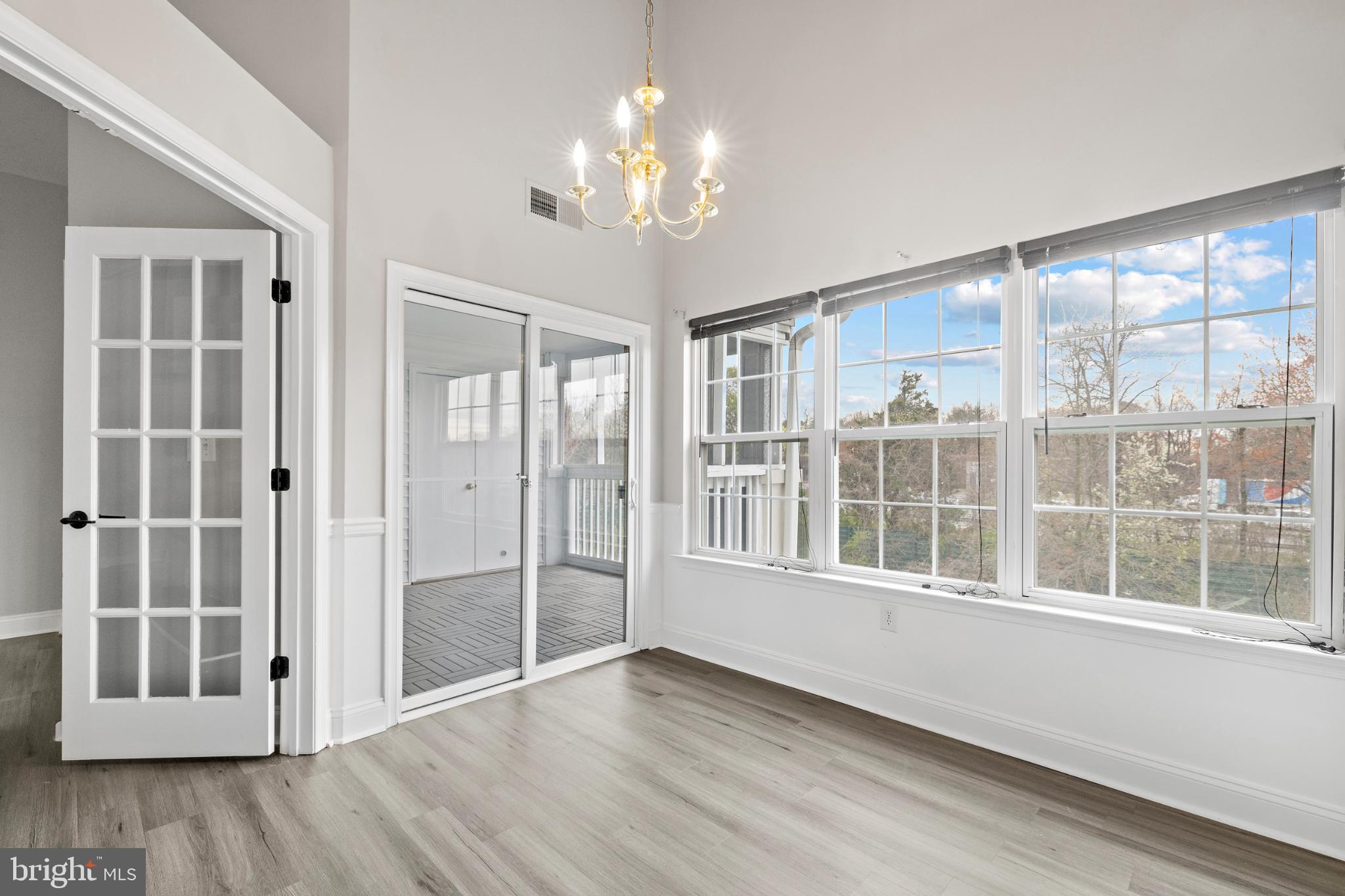 6520 LAKE PARK DRIVE 301