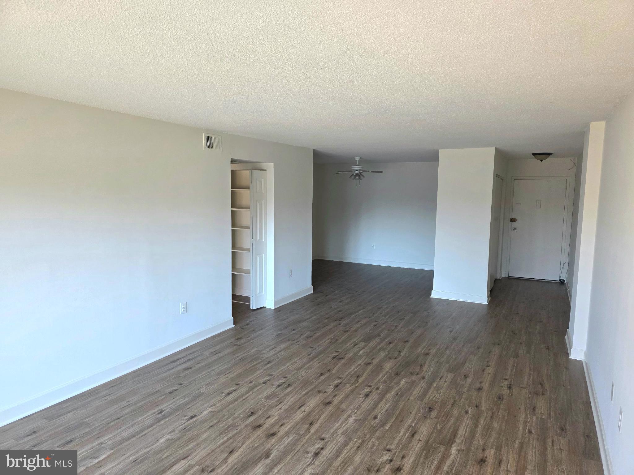 1300 ARMY NAVY DR DRIVE 306