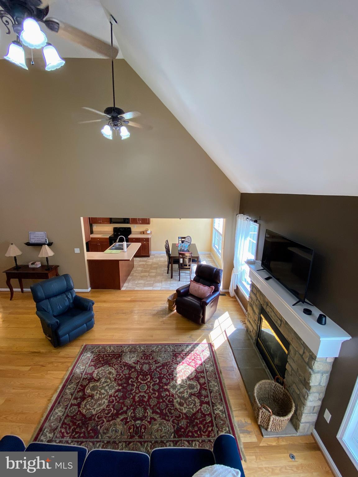 THE CORNERS AT ARDEN - Residential