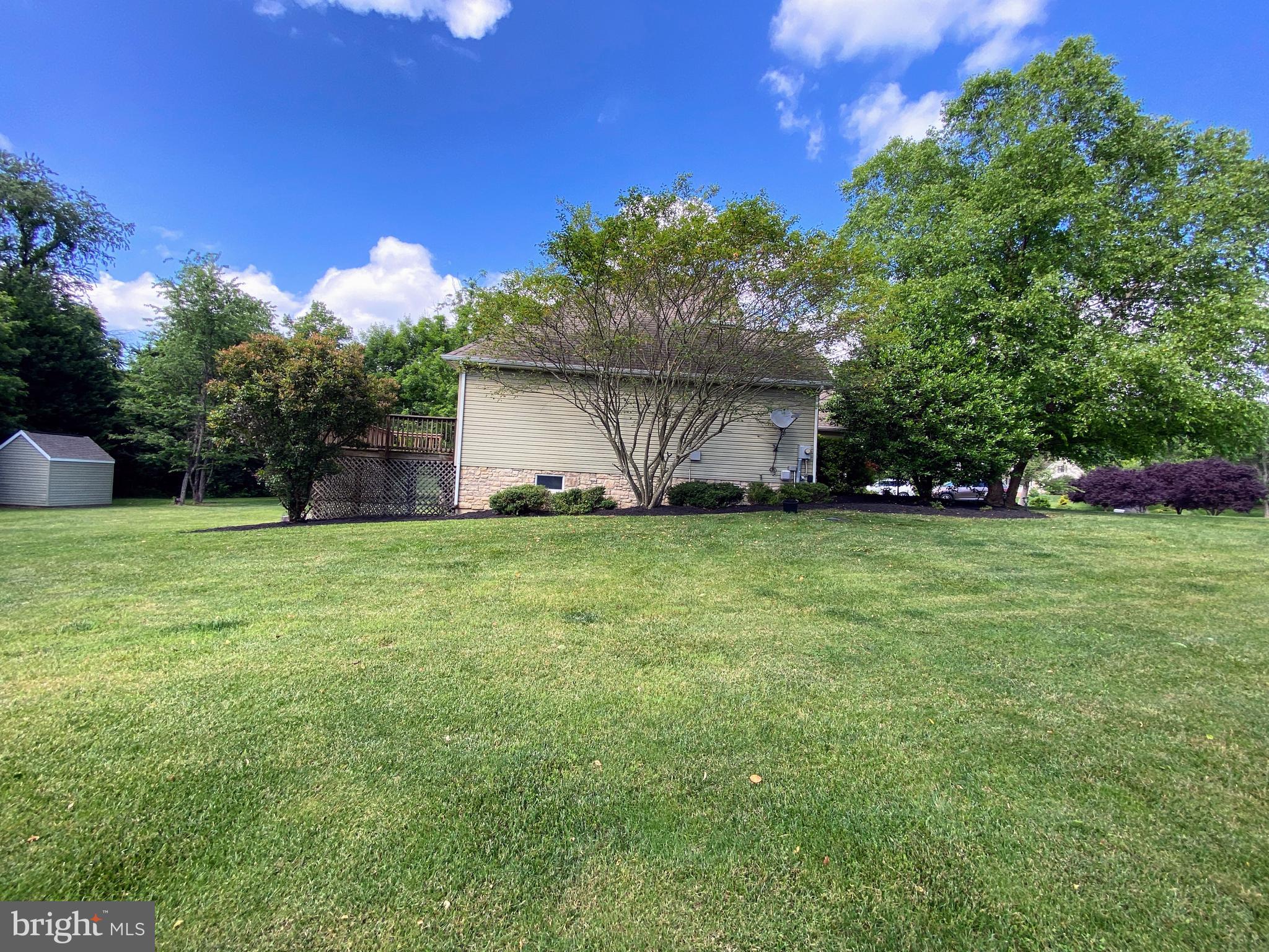 THE CORNERS AT ARDEN - Residential
