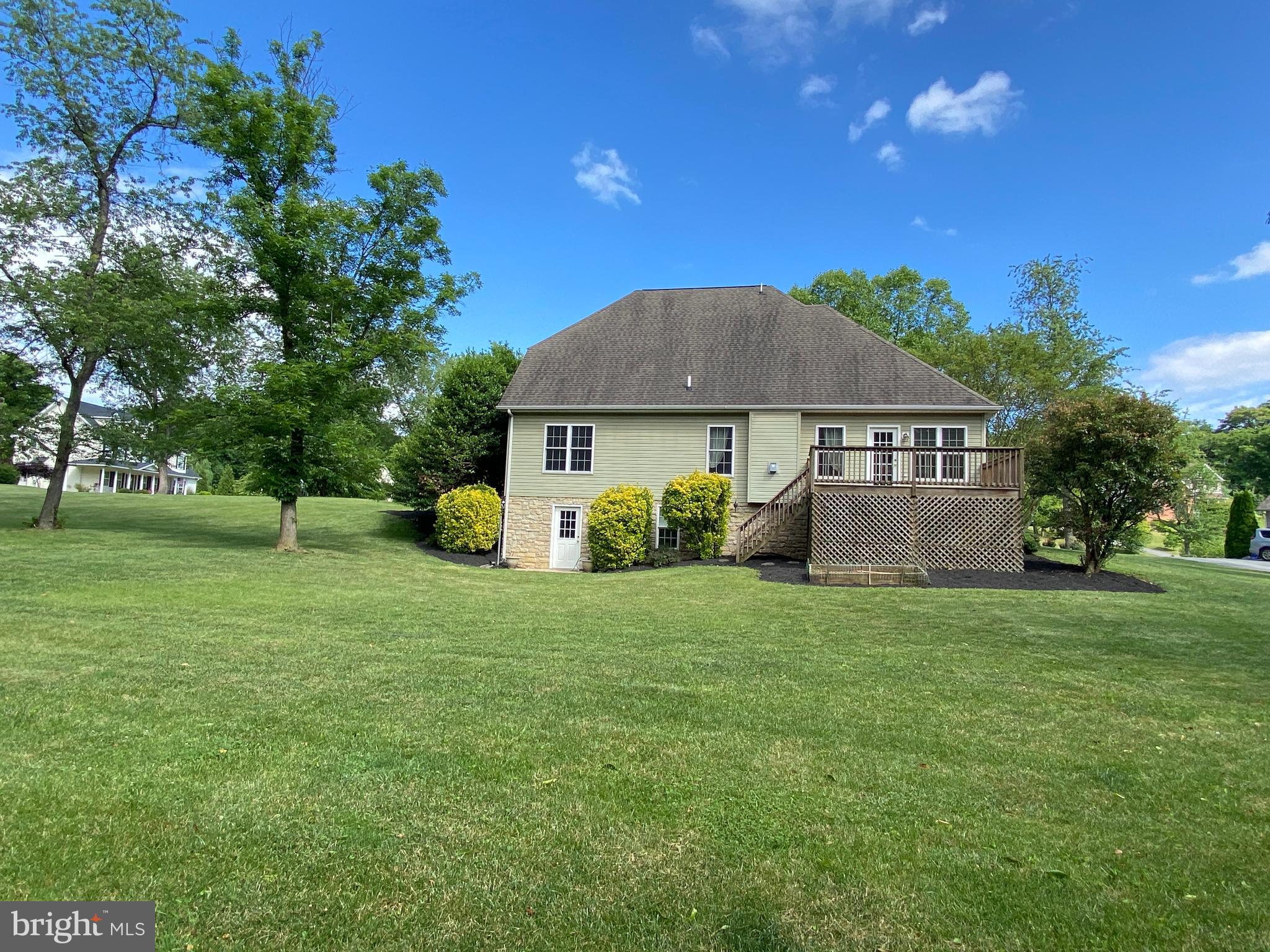 THE CORNERS AT ARDEN - Residential