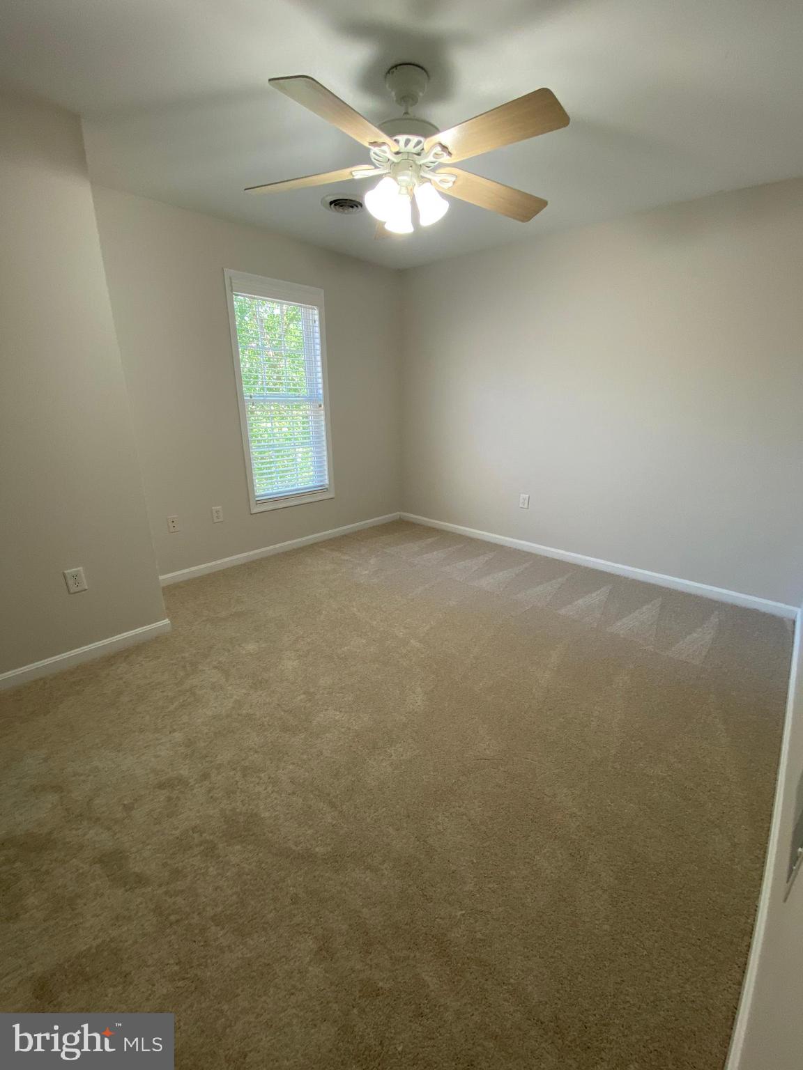 THE CORNERS AT ARDEN - Residential