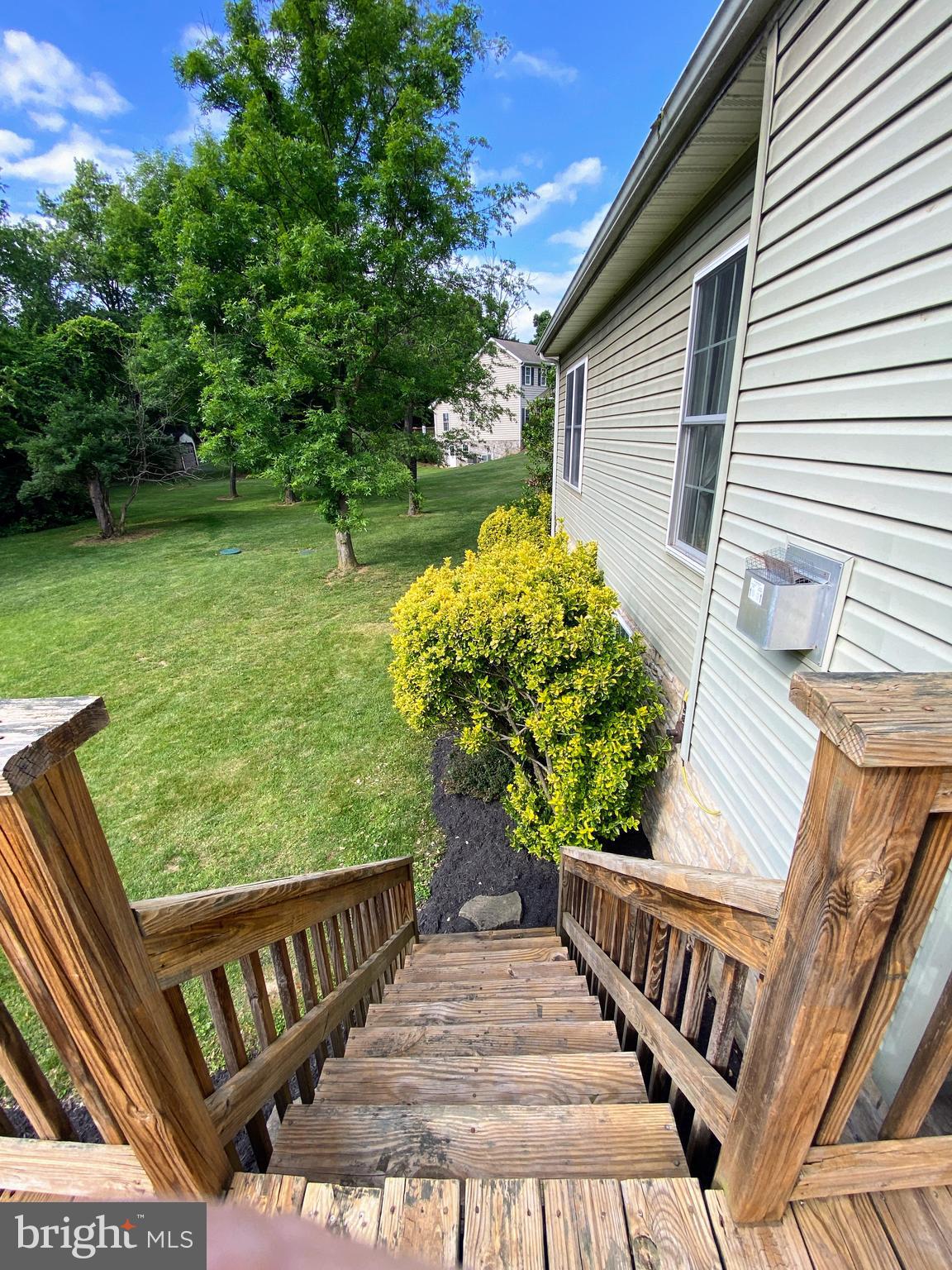 THE CORNERS AT ARDEN - Residential