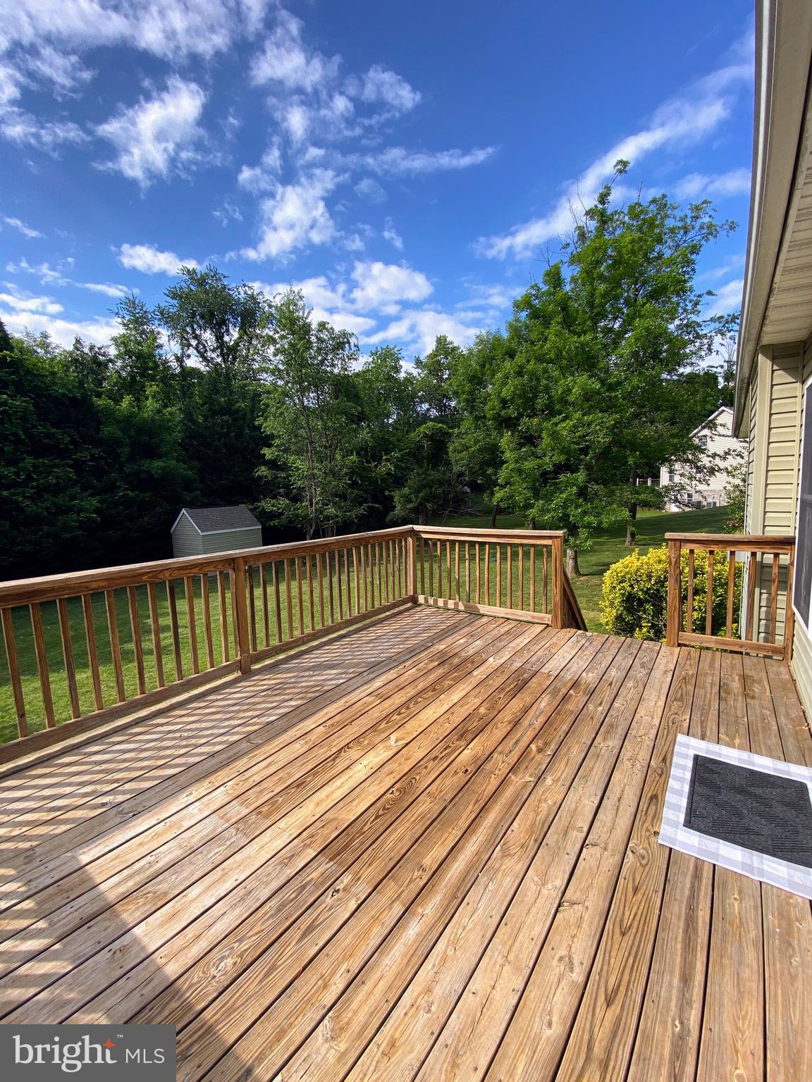 THE CORNERS AT ARDEN - Residential