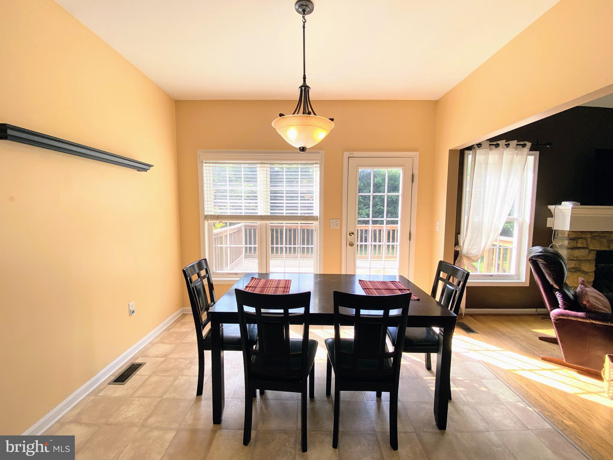 THE CORNERS AT ARDEN - Residential