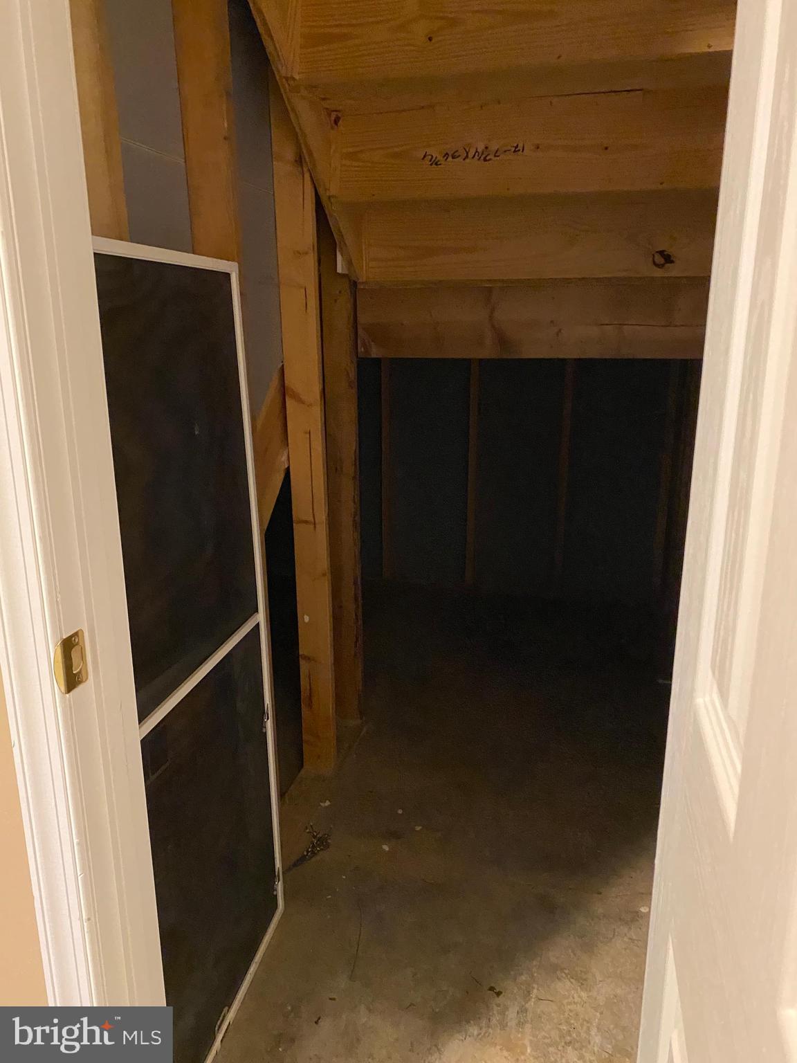 THE CORNERS AT ARDEN - Residential