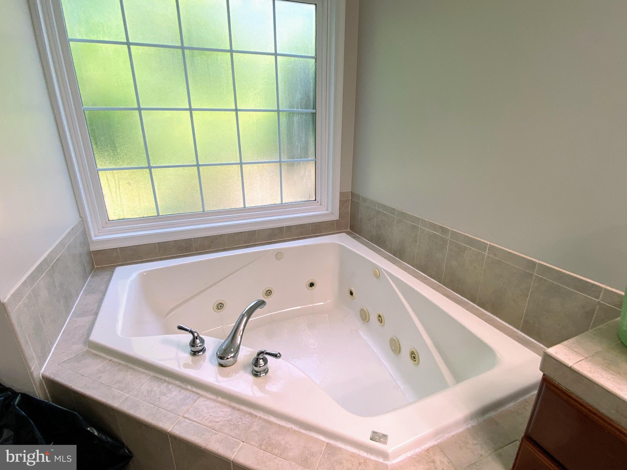 THE CORNERS AT ARDEN - Residential