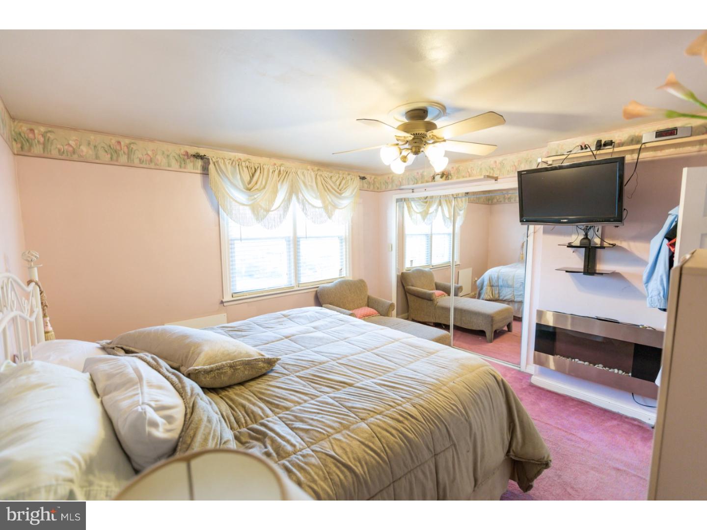 LAWNCREST - Residential
