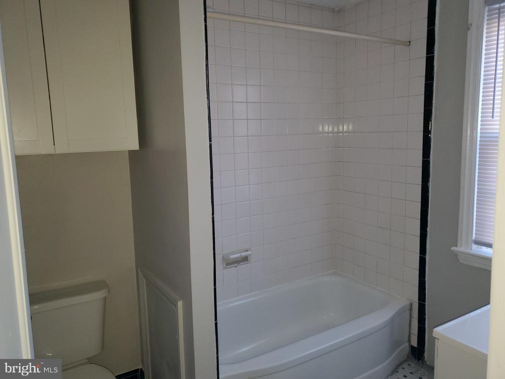 RICHARDSON PARK - Commercial Sale