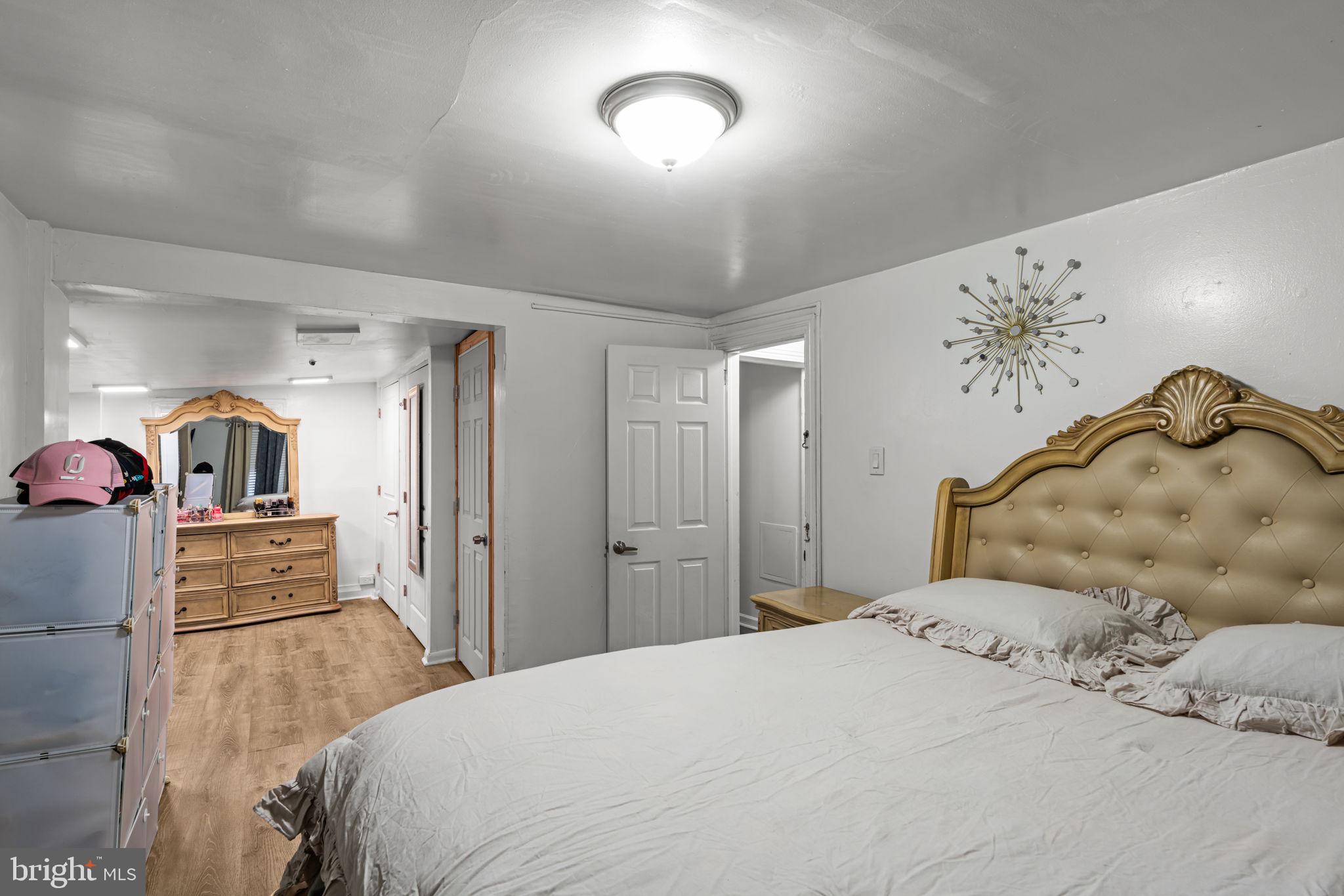 LYNNEWOOD GDNS - Residential Lease