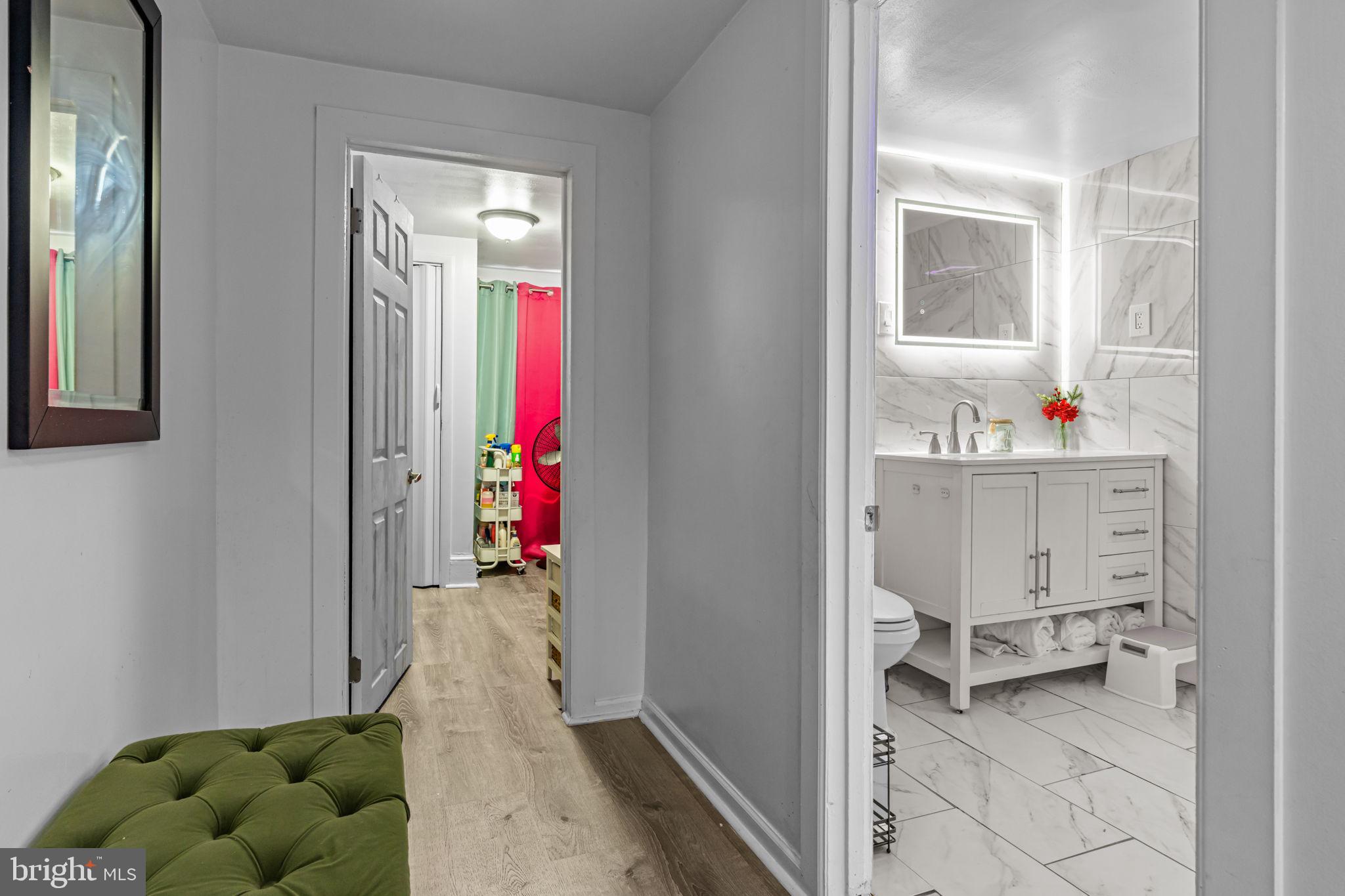 LYNNEWOOD GDNS - Residential Lease