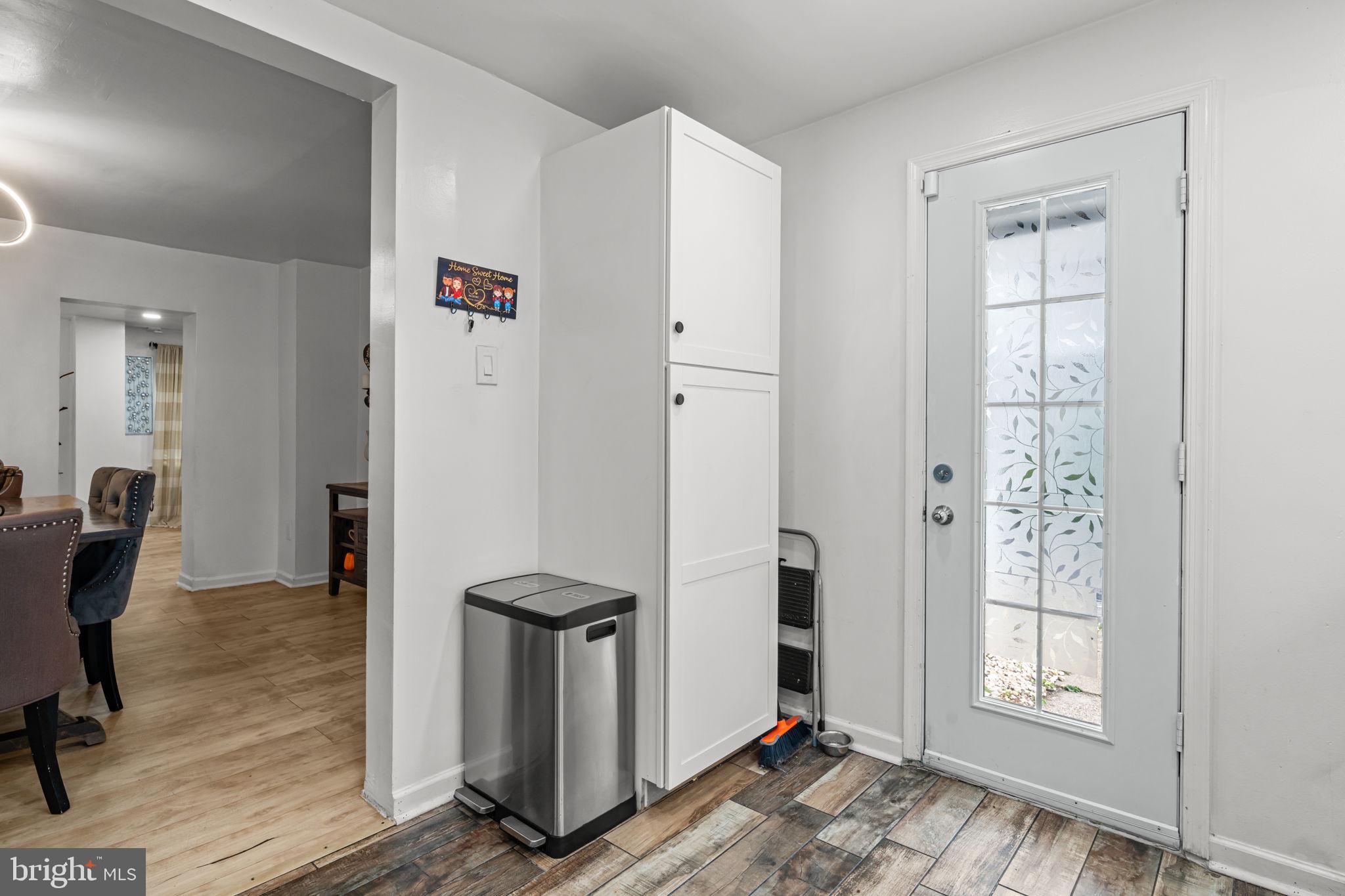 LYNNEWOOD GDNS - Residential Lease