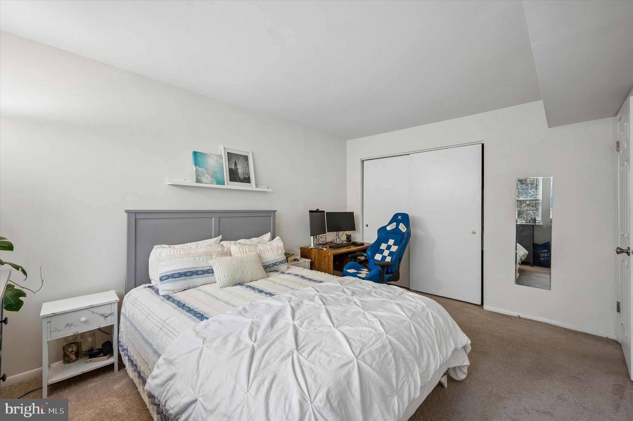 ROXBOROUGH - Residential Income