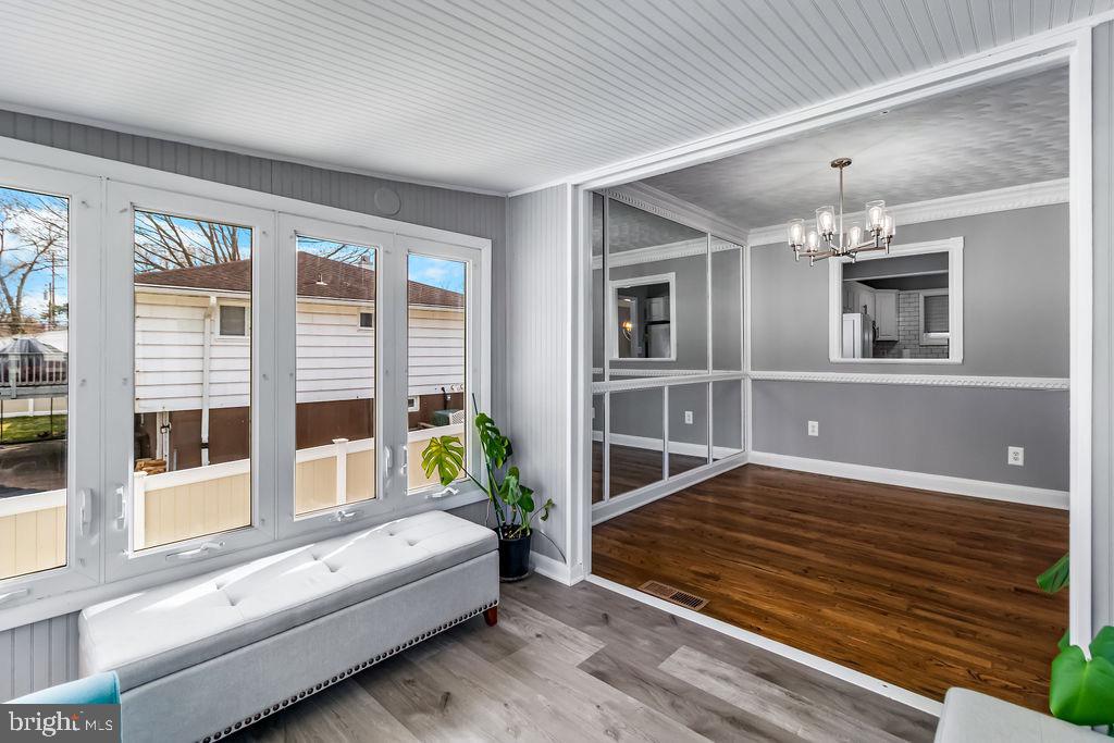 THE HIGHLANDS - Residential