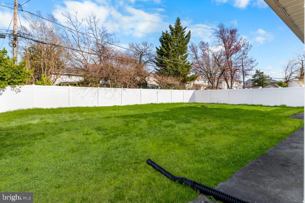 THE HIGHLANDS - Residential