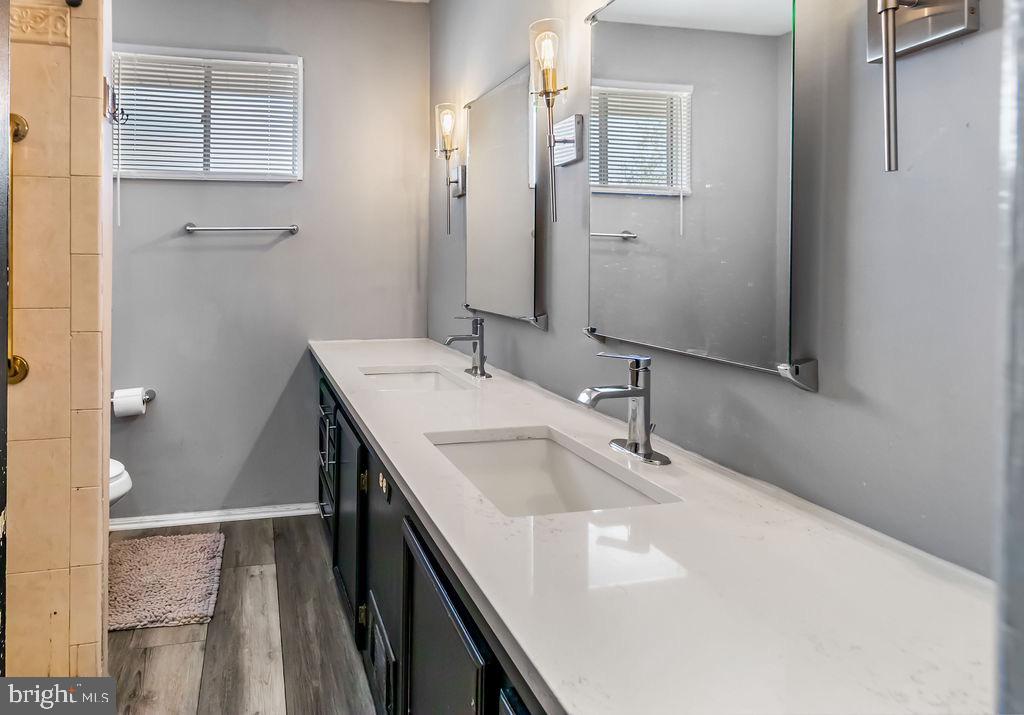 THE HIGHLANDS - Residential