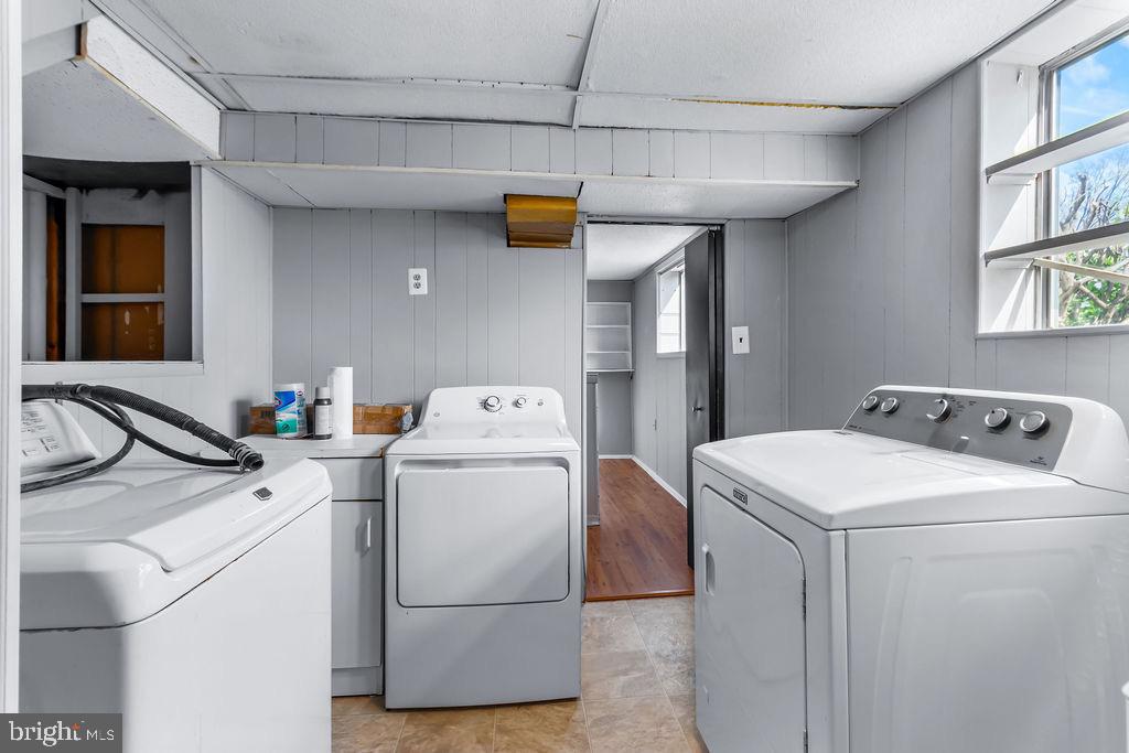 THE HIGHLANDS - Residential