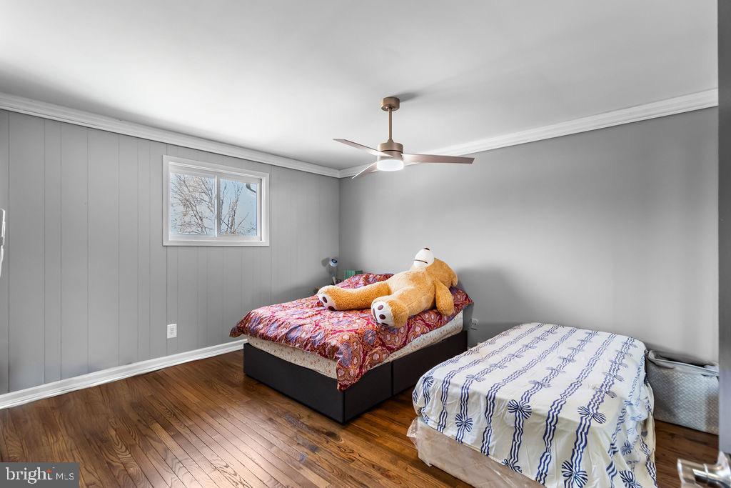 THE HIGHLANDS - Residential