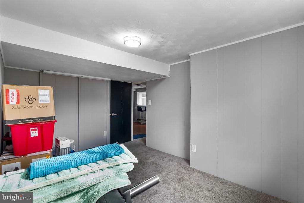 THE HIGHLANDS - Residential