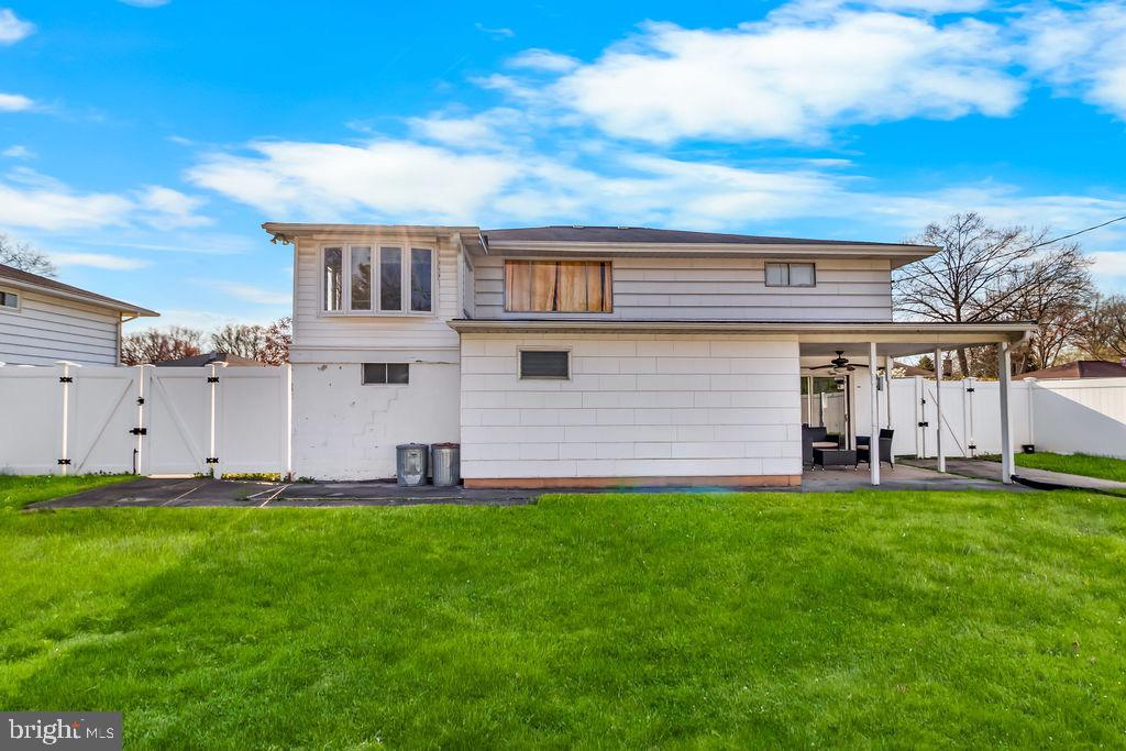 THE HIGHLANDS - Residential