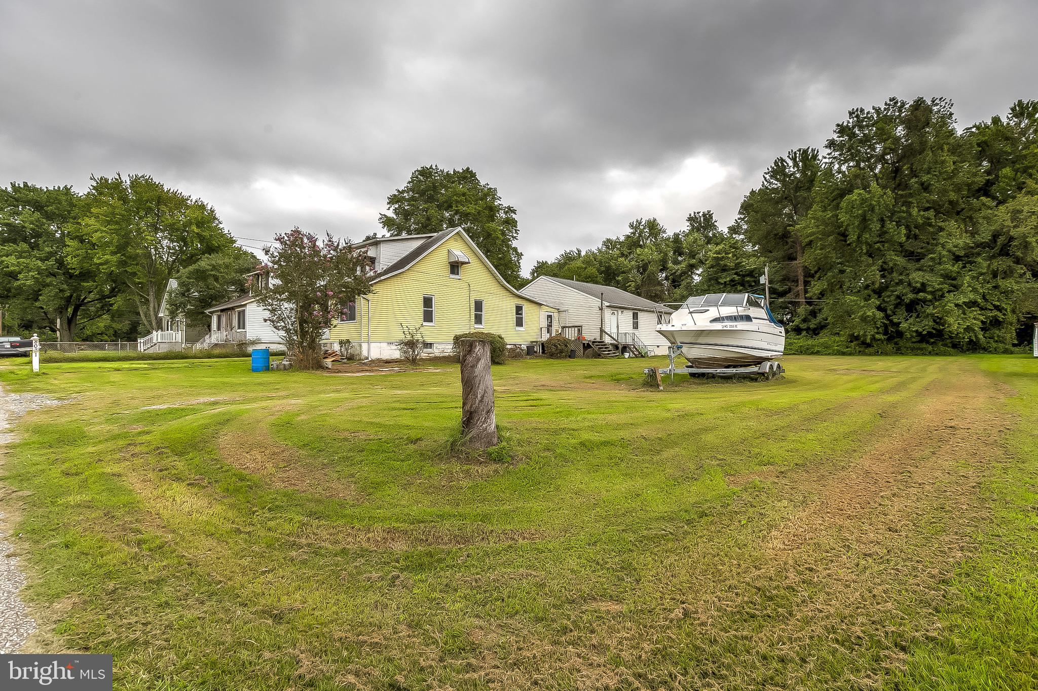 EDGEMERE - Residential