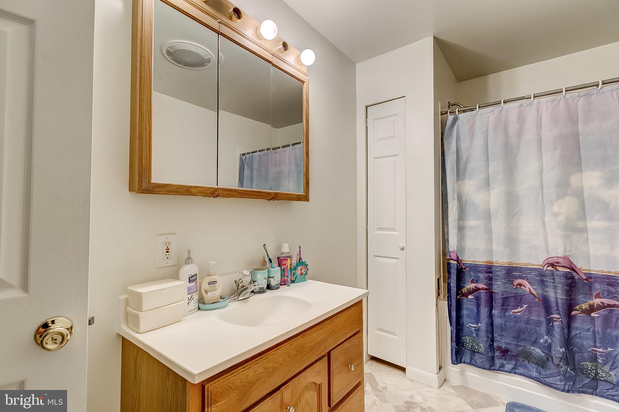 EDGEMERE - Residential