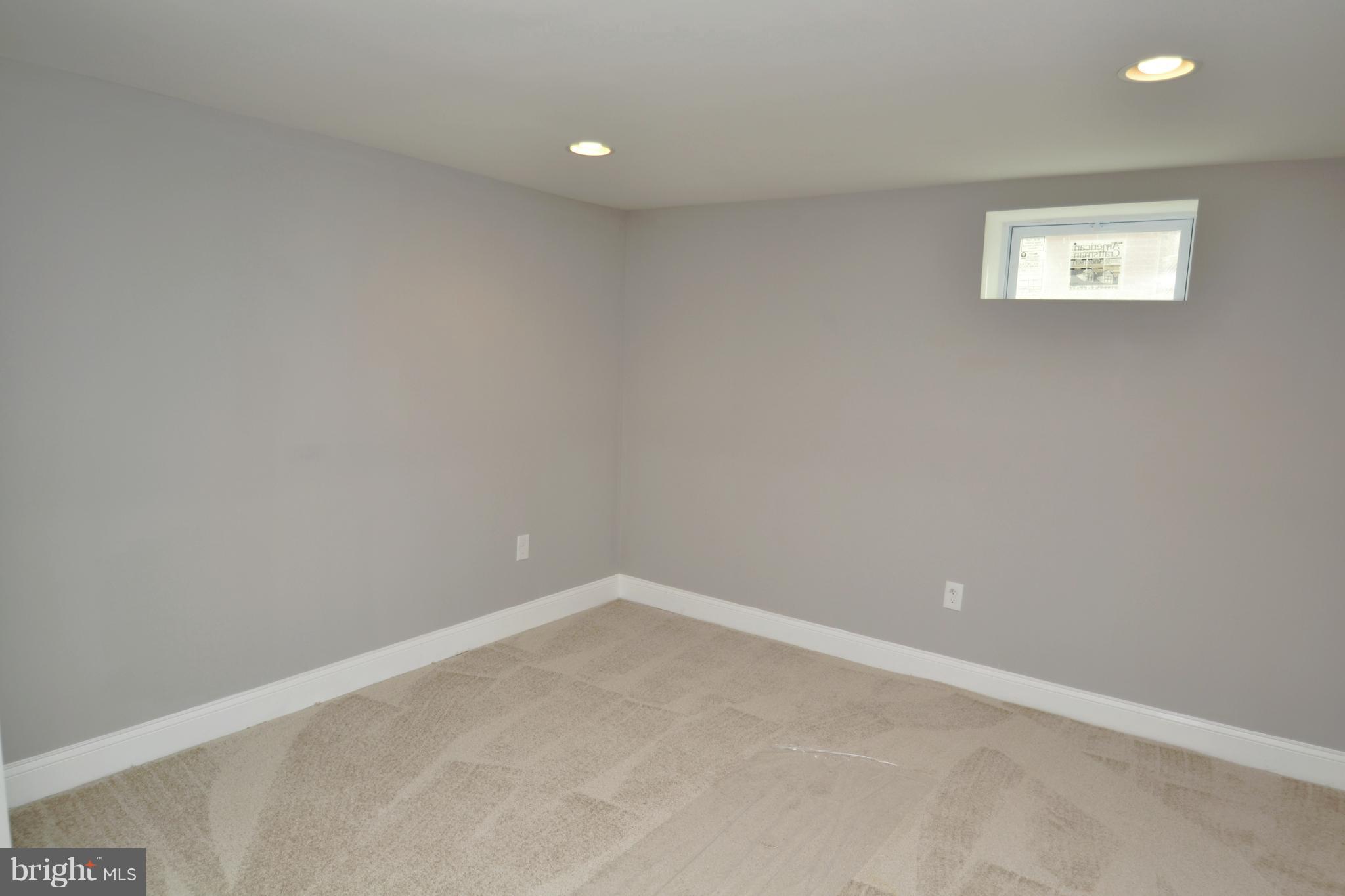 ROSEDALE - Residential