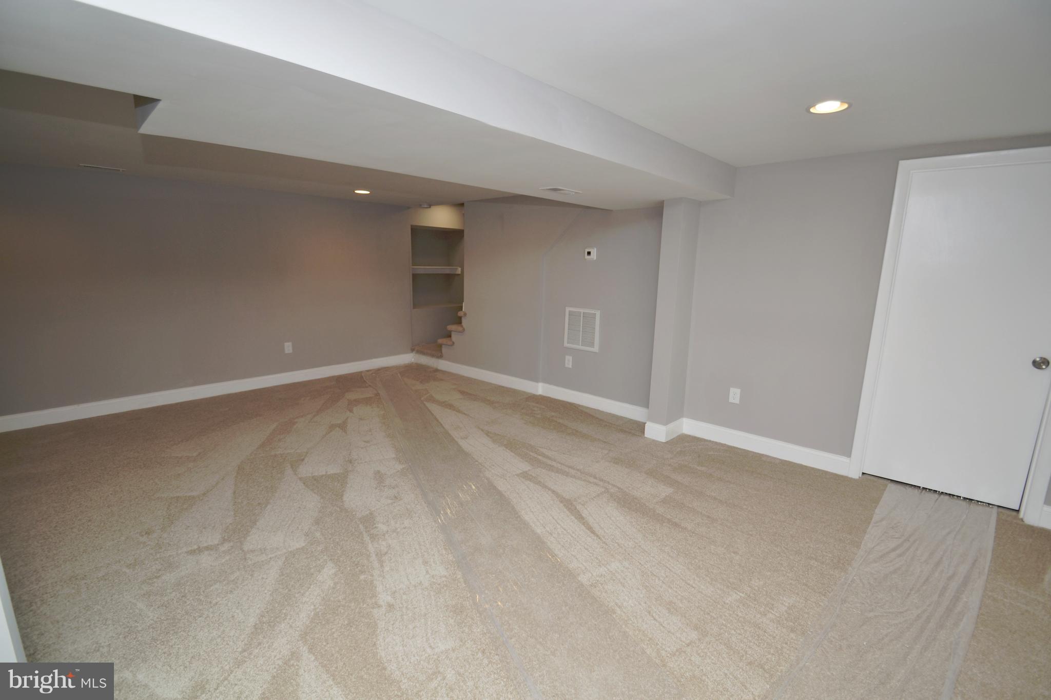 ROSEDALE - Residential