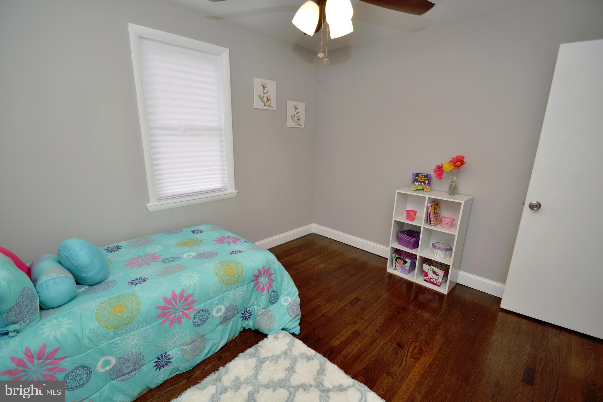 ROSEDALE - Residential