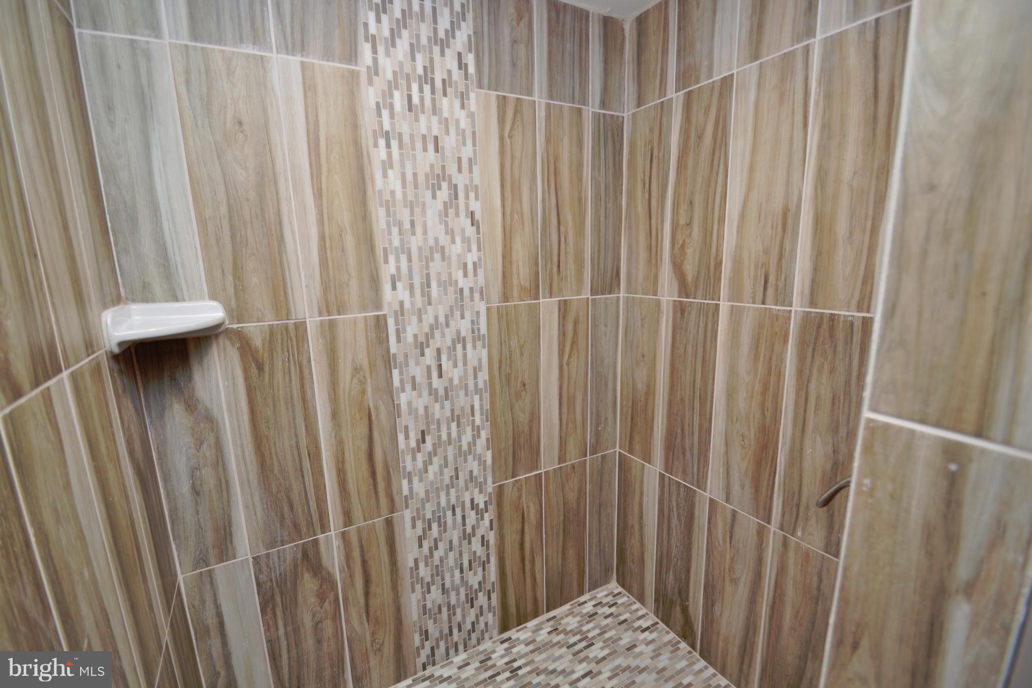 ROSEDALE - Residential