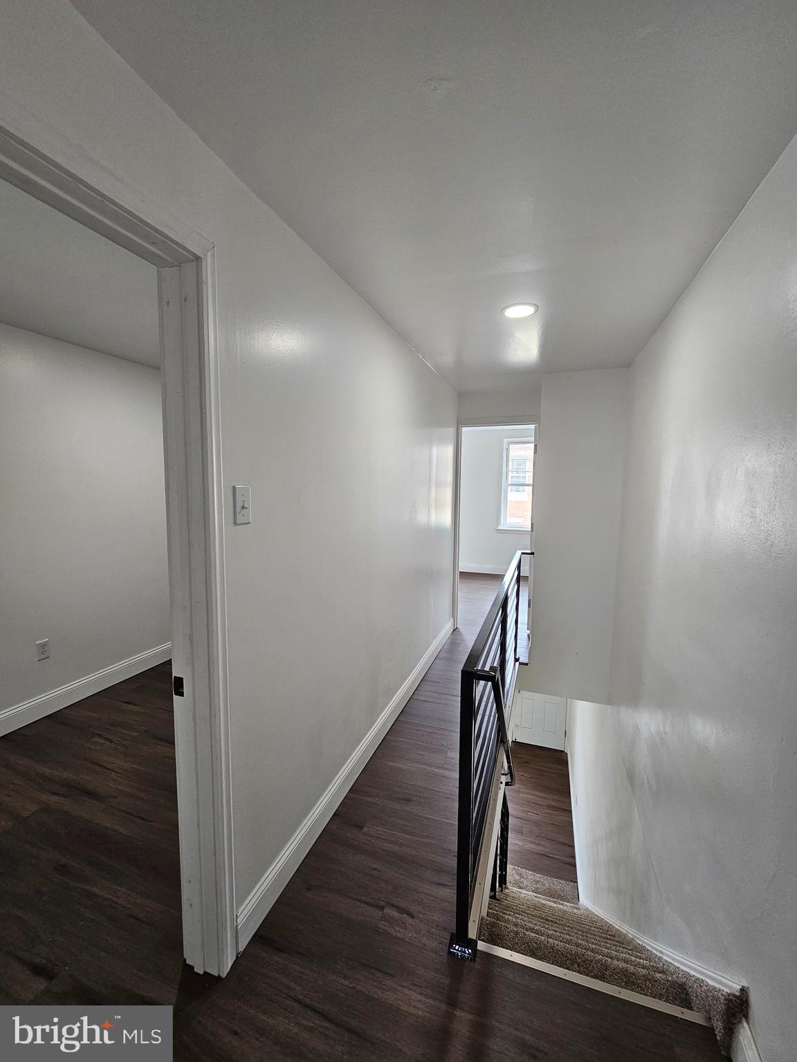 PORT RICHMOND - Residential Lease
