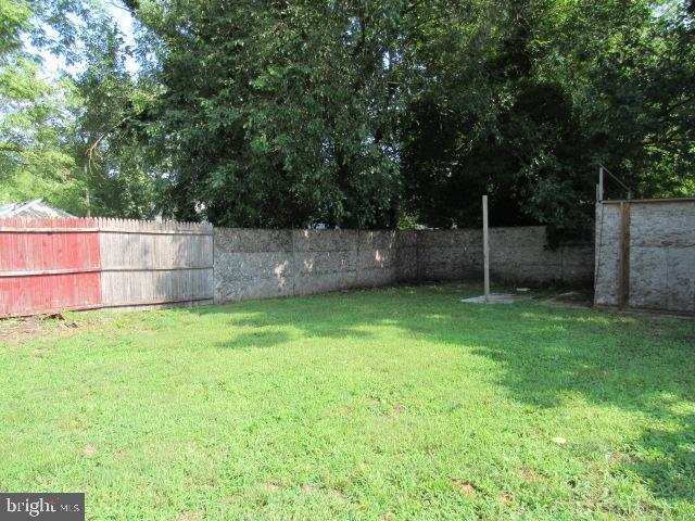 19 WILLIS AVENUE